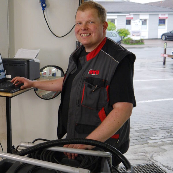 Tim Puchert